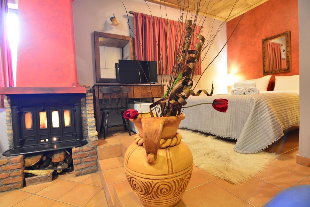 Georgio'S V Chalet Kalavrita Luaran gambar