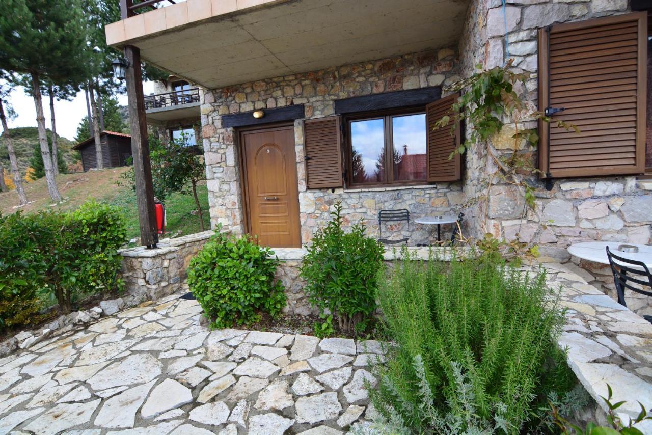 Georgio'S V Chalet Kalavrita Luaran gambar