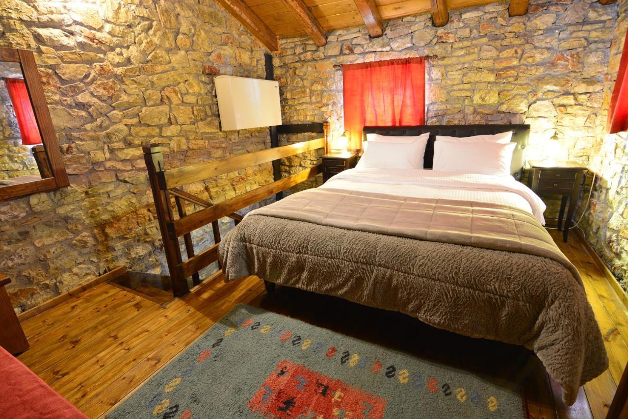 Georgio'S V Chalet Kalavrita Luaran gambar