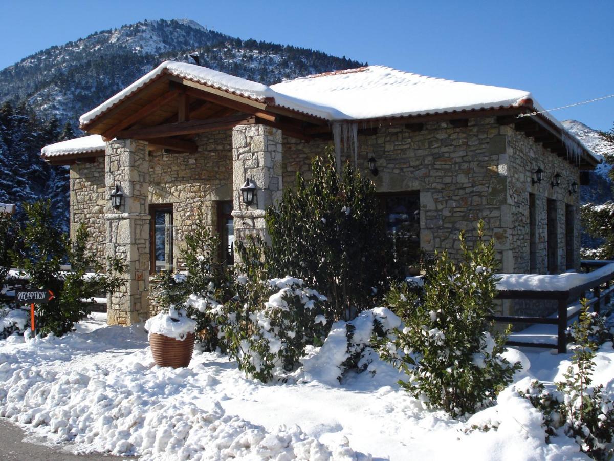 Georgio'S V Chalet Kalavrita Luaran gambar