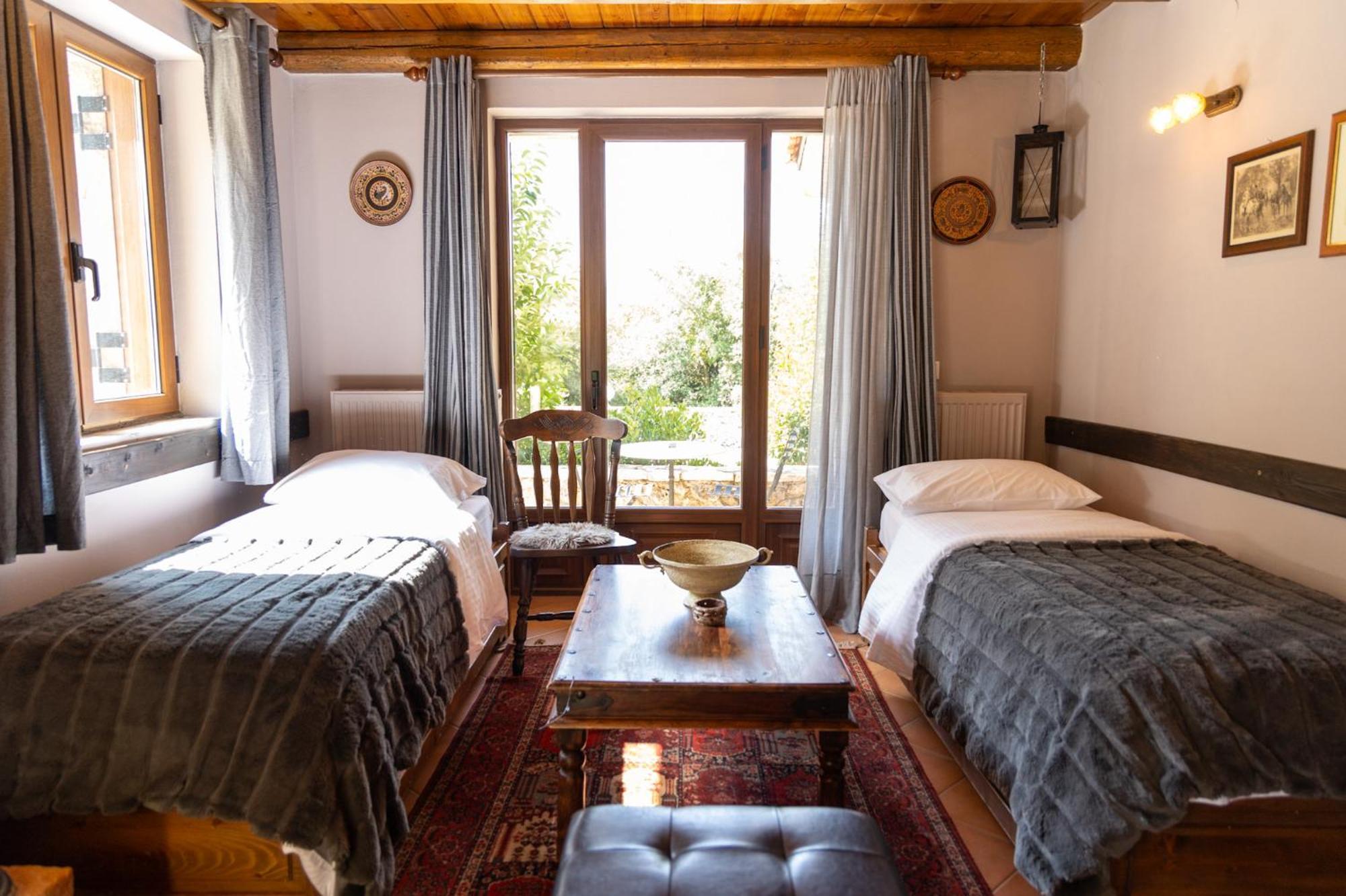 Georgio'S V Chalet Kalavrita Luaran gambar